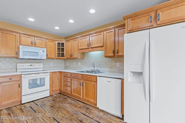 7230 Briscoe Vista Way, Louisville, KY 40228
