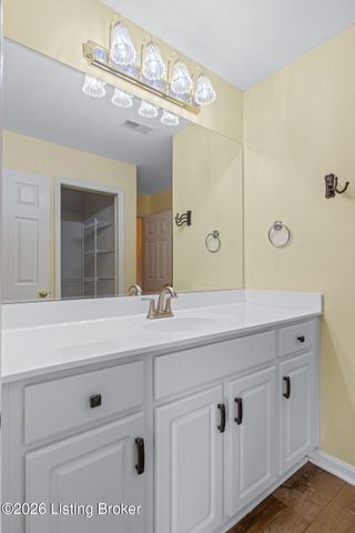 7230 Briscoe Vista Way, Louisville, KY 40228