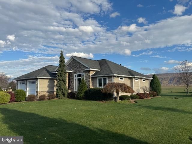 396 GREEN LN, Belleville, PA 17004