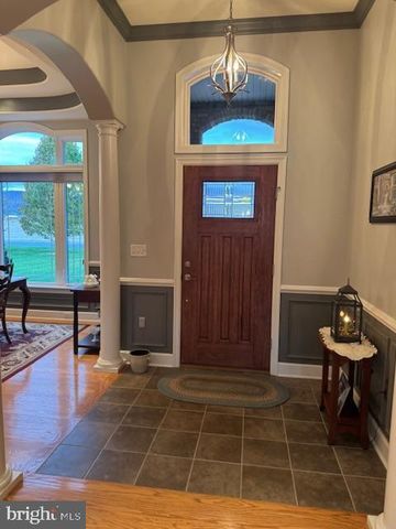 396 GREEN LN, Belleville, PA 17004