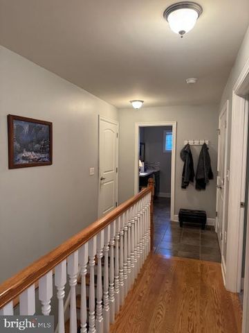 396 GREEN LN, Belleville, PA 17004