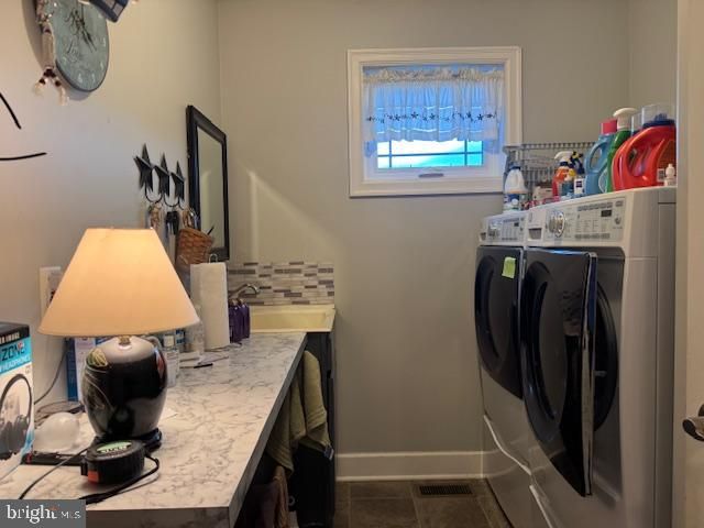 396 GREEN LN, Belleville, PA 17004