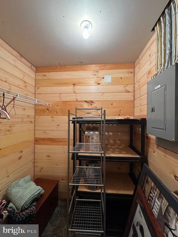 396 GREEN LN, Belleville, PA 17004