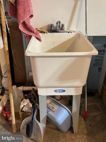 396 GREEN LN, Belleville, PA 17004