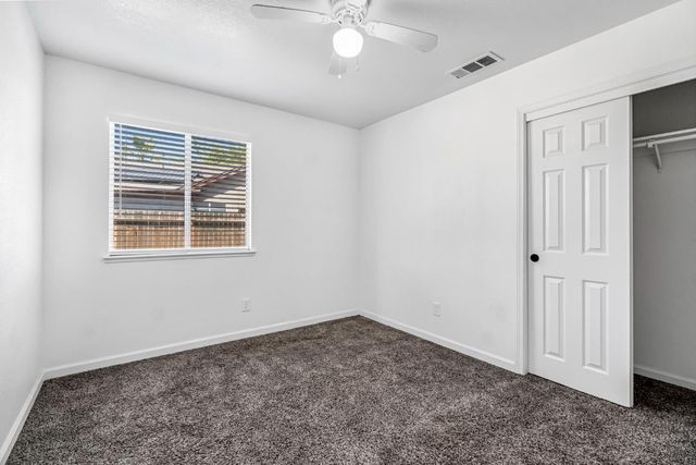 6253 W San Carlos Avenue, Fresno, CA 93723