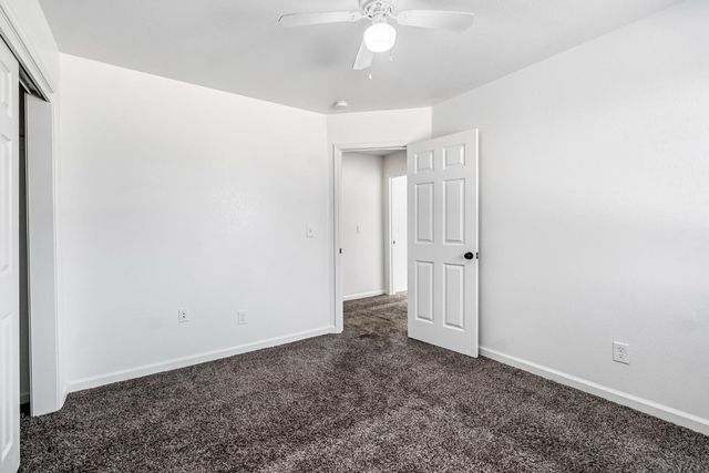 6253 W San Carlos Avenue, Fresno, CA 93723