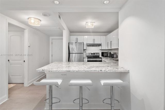 2301 Collins Avenue 328, Miami Beach, FL 33139