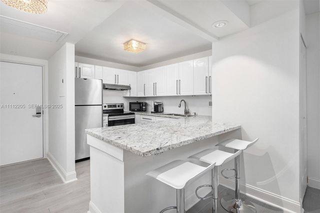 2301 Collins Avenue 328, Miami Beach, FL 33139