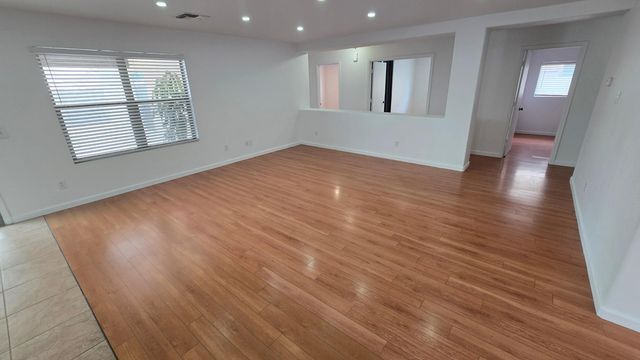 15537 W Gelding Drive, Surprise, AZ 85379