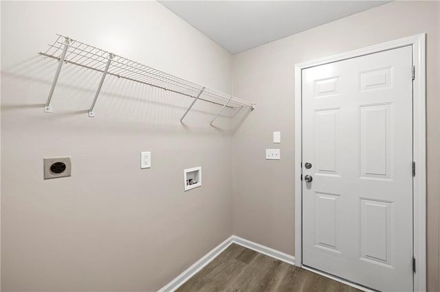 6020 Aderhold Way, Alpharetta, GA 30004