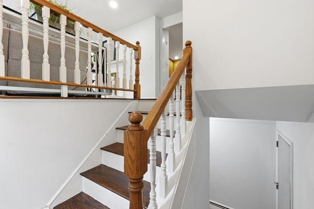 7 Cherry Ridge Road, Acton, MA 01720