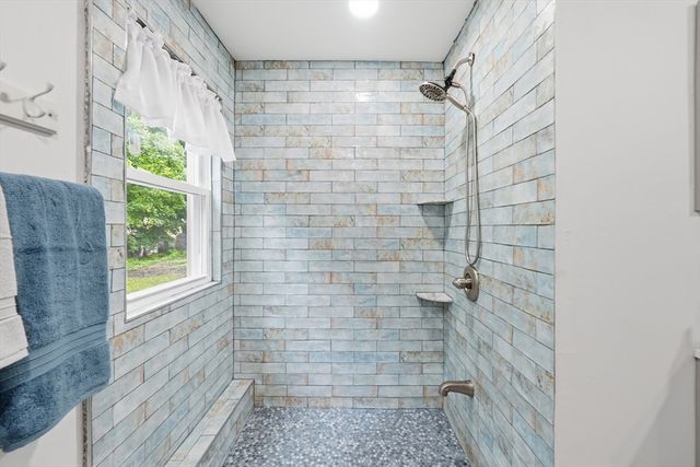 7 Cherry Ridge Road, Acton, MA 01720