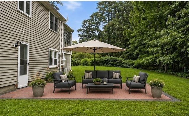 7 Cherry Ridge Road, Acton, MA 01720