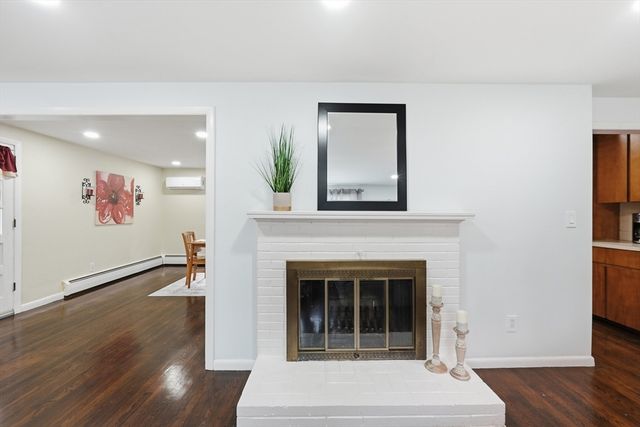 7 Cherry Ridge Road, Acton, MA 01720