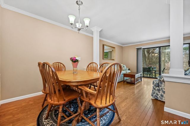 469 Asbury Ridge 469, Shelton, CT 06484