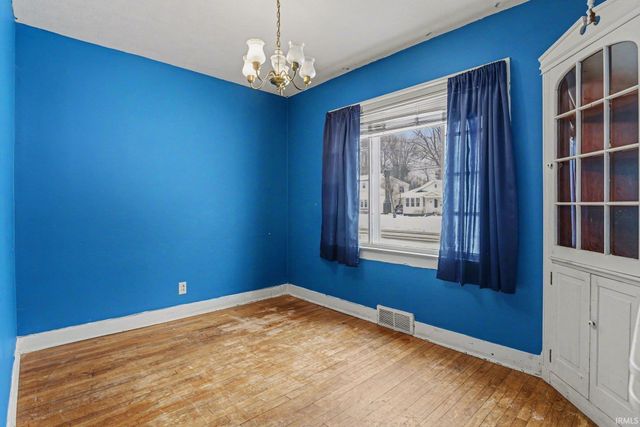 1510 E Beardsley Avenue, Elkhart, IN 46514