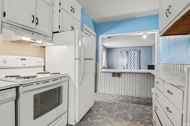 1510 E Beardsley Avenue, Elkhart, IN 46514