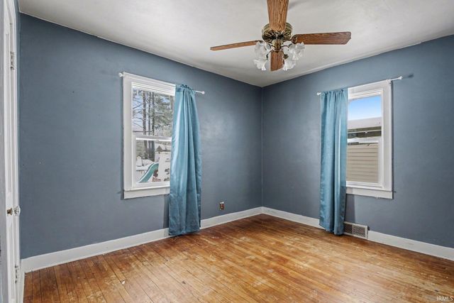 1510 E Beardsley Avenue, Elkhart, IN 46514