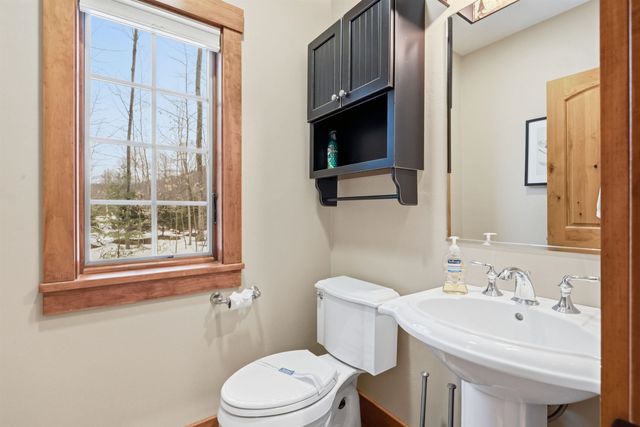 172 South Peak Road, Lincoln, NH 03251