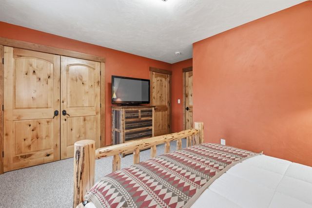 172 South Peak Road, Lincoln, NH 03251