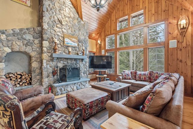 172 South Peak Road, Lincoln, NH 03251