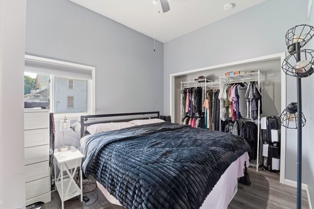 2301 E Grand Avenue, Des Moines, IA 50317