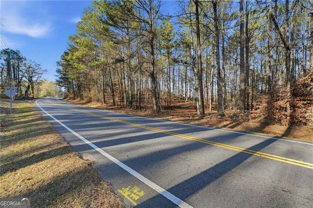 428 Cedarcrest Road, Dallas, GA 30132