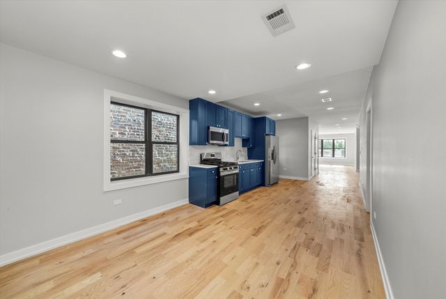 5738 S Archer Avenue, Chicago, IL 60638