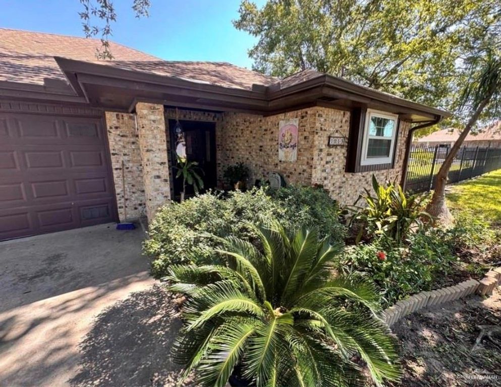 1813 23rd Place, Mission, TX 78572