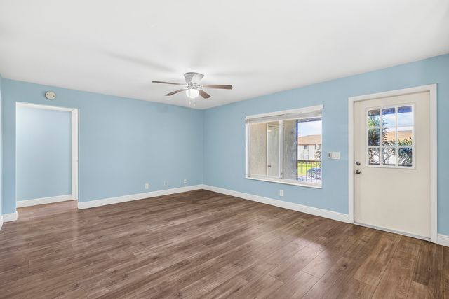 4999 Sable Pine Circle D2, West Palm Beach, FL 33417