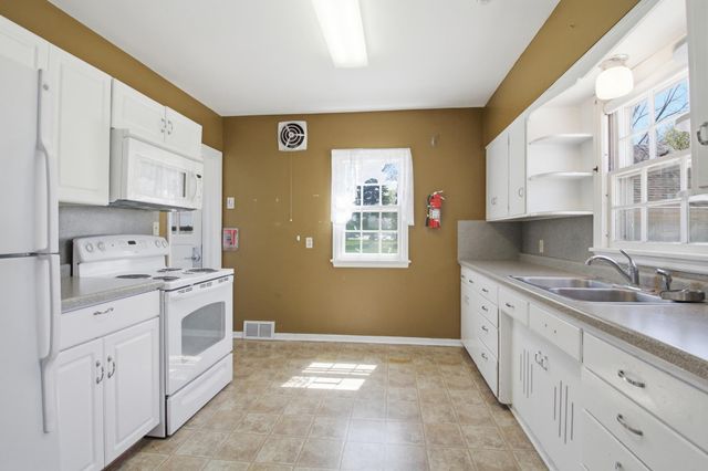 405 Willmar Avenue SW, Willmar, MN 56201