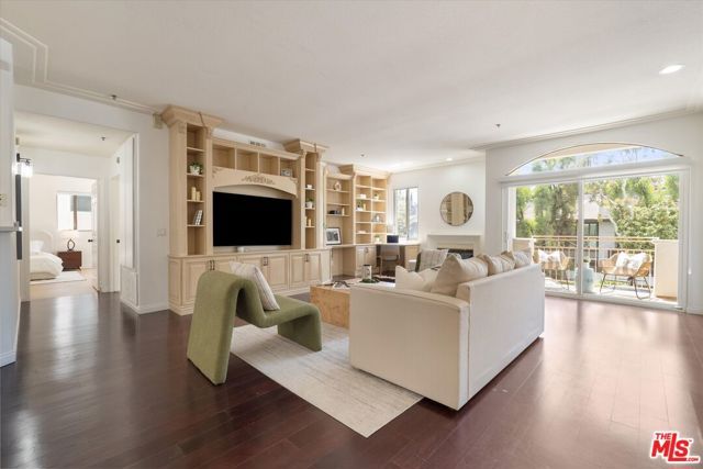 1920 S Beverly Glen Boulevard 101, Los Angeles, CA 90025