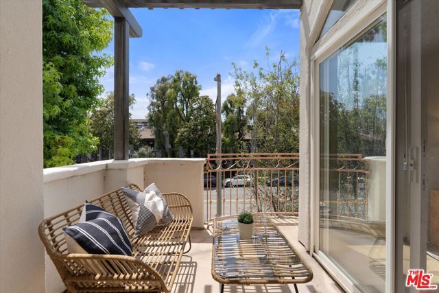 1920 S Beverly Glen Boulevard 101, Los Angeles, CA 90025