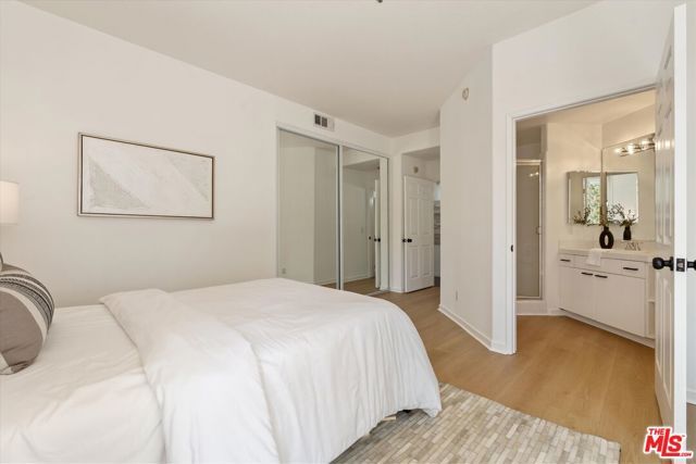 1920 S Beverly Glen Boulevard 101, Los Angeles, CA 90025