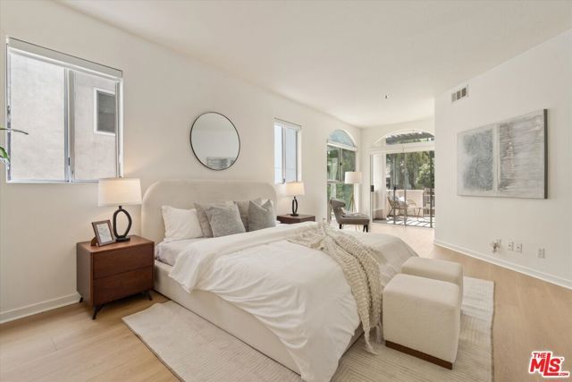 1920 S Beverly Glen Boulevard 101, Los Angeles, CA 90025
