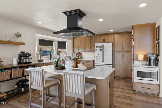 657 Greenleaf Drive, Eagle Point, OR 97524