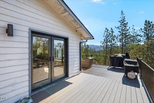 657 Greenleaf Drive, Eagle Point, OR 97524