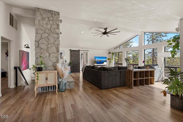 657 Greenleaf Drive, Eagle Point, OR 97524