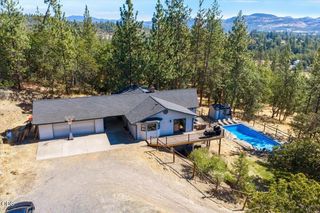 657 Greenleaf Drive, Eagle Point, OR 97524