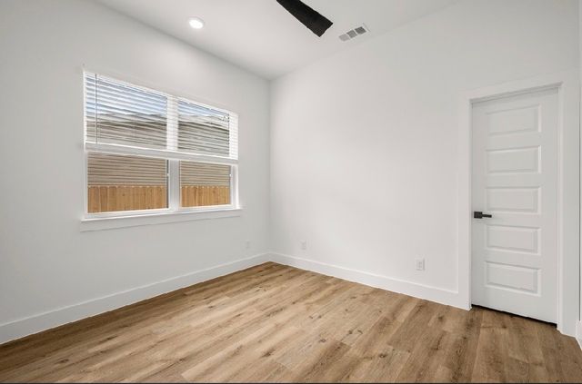 205 Grayson Street, Leonard, TX 75452