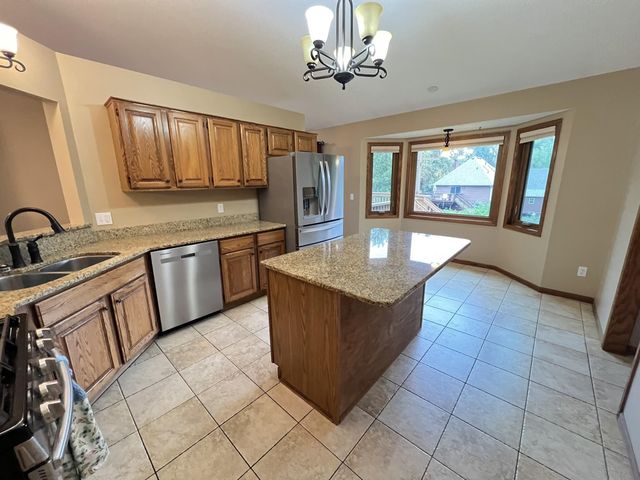 5366 S Park Drive, Savage, MN 55378