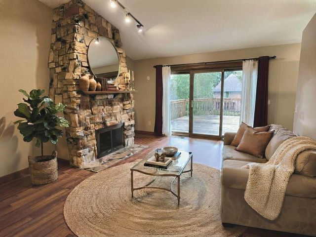 5366 S Park Drive, Savage, MN 55378
