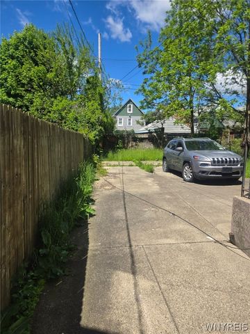 112 Herkimer Street, Buffalo, NY 14213
