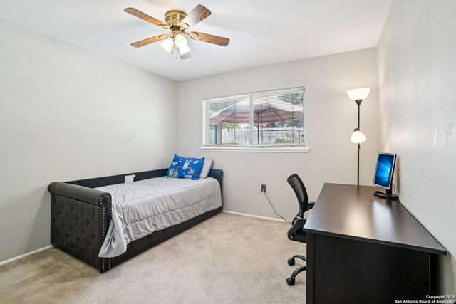 5323 Cerro Vista, San Antonio, TX 78233