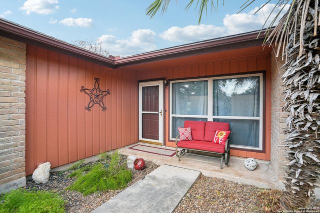5323 Cerro Vista, San Antonio, TX 78233