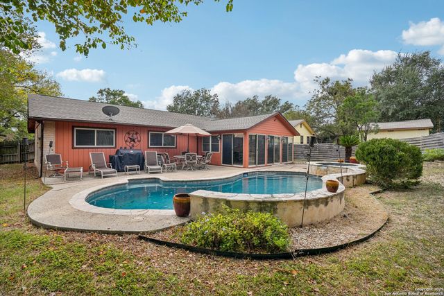 5323 Cerro Vista, San Antonio, TX 78233