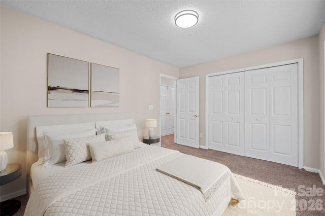 833 Brattleboro Court, Charlotte, NC 28217