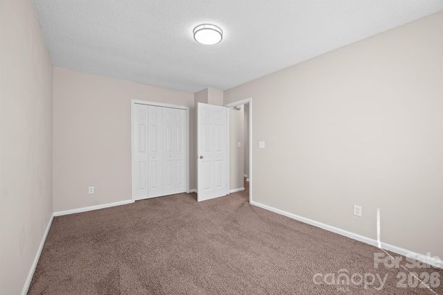 833 Brattleboro Court, Charlotte, NC 28217