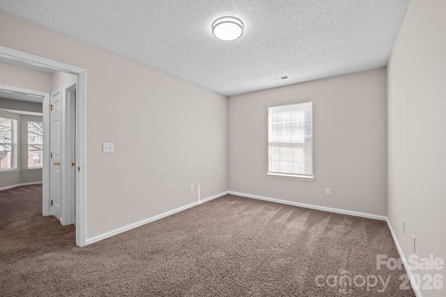 833 Brattleboro Court, Charlotte, NC 28217