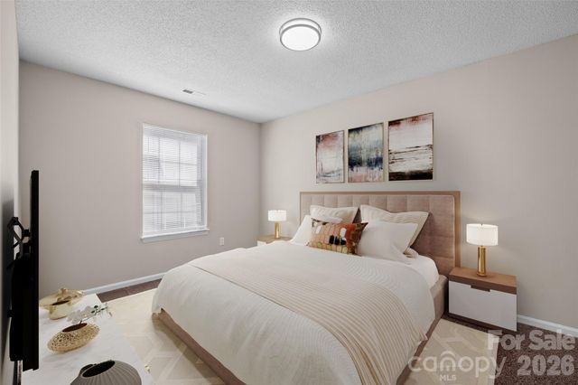 833 Brattleboro Court, Charlotte, NC 28217